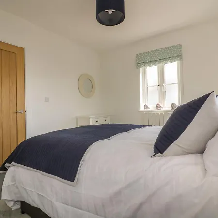 4 Trerammet Crescent *